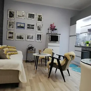 Pannonia Center Deluxe Apartament