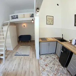Apartment Cosy Nest, Budapest